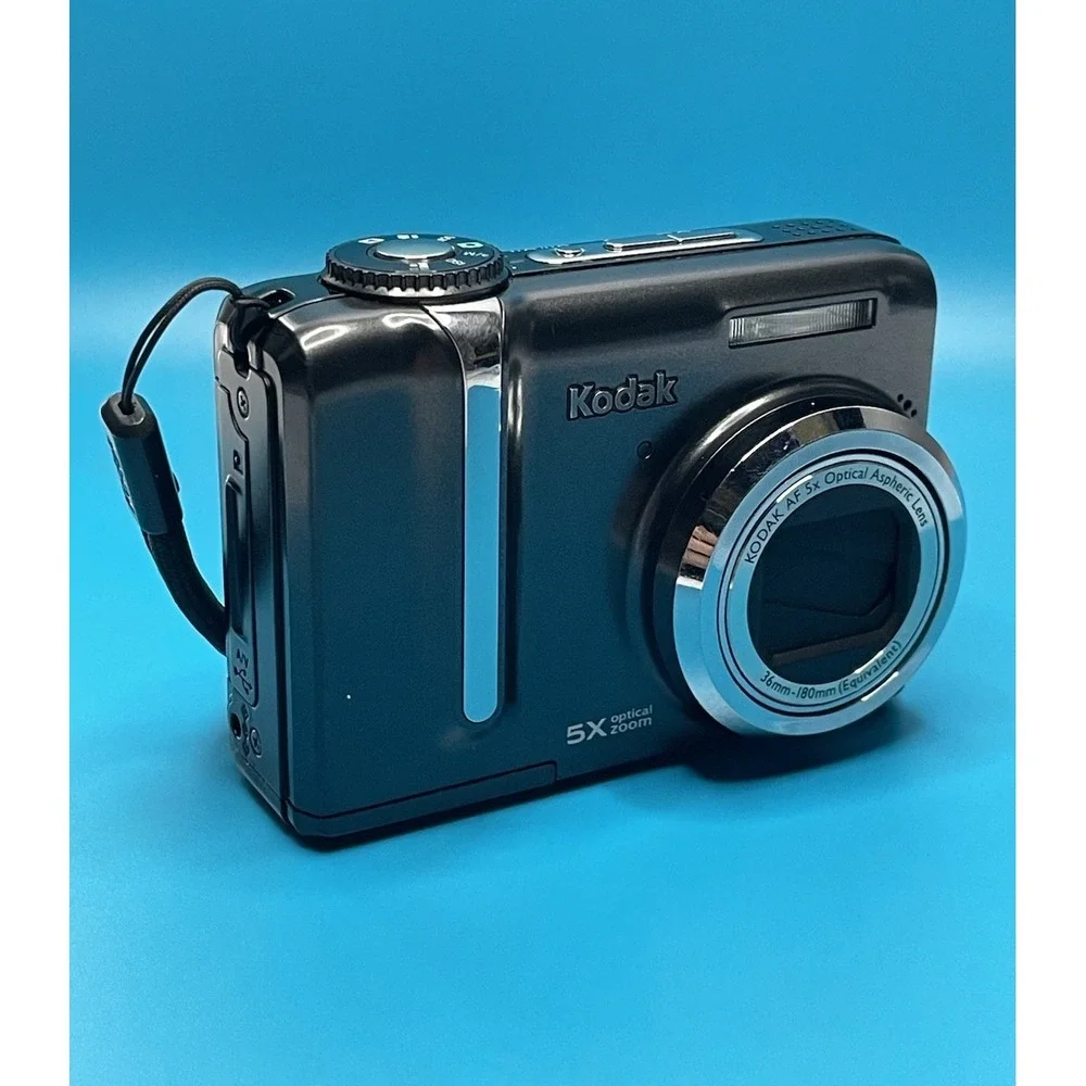 Kodak EasyShare Z885 12.0MP Digital Camera C3